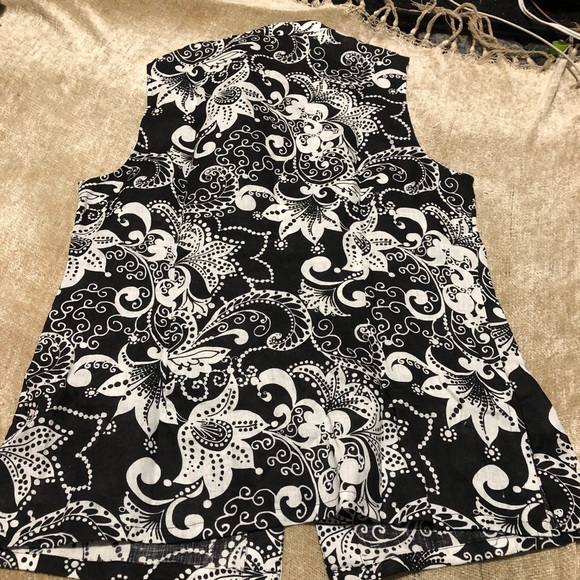 Top - Picture 4 of 5